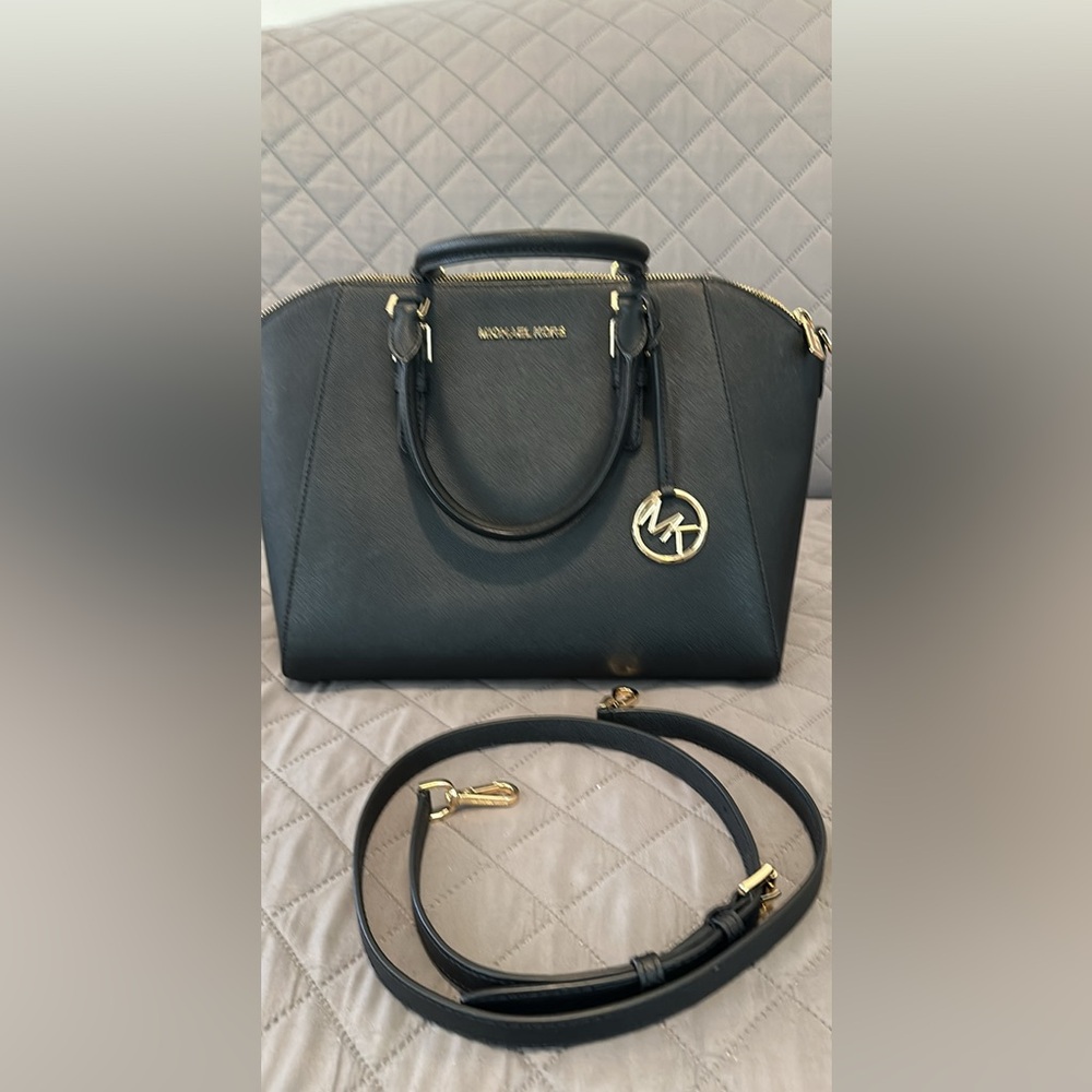 Mint condition,  Large Michael Kors tote